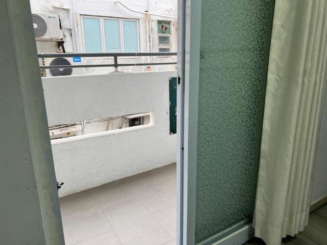 Sea View Holiday House Hong Kong Bagian luar foto